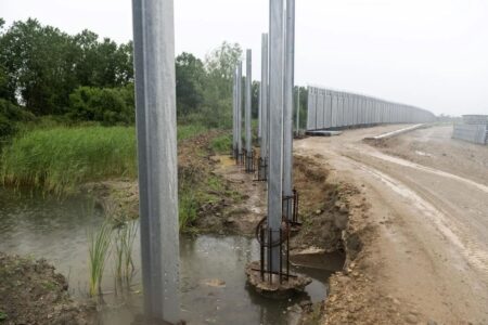 border wall